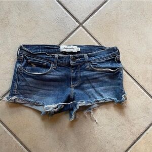 Abercrombie & Fitch Classic Blue Jeans